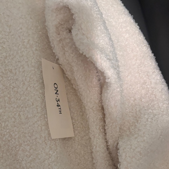 Cozy Cream Women's Sweater - Picture 5 of 9